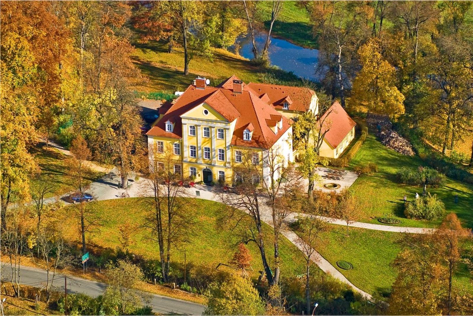 Palac Lomnica - Karkonosze / Riesengebirge Jelenia Góra Εξωτερικό φωτογραφία